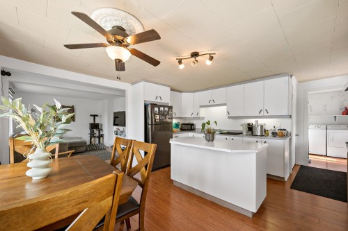 Dwelling - 215  - 217 Ch. Paquette, Mont-Tremblant, QC - Indoor Photo Showing Kitchen