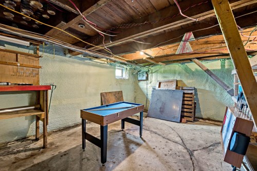 Storage - 215  - 217 Ch. Paquette, Mont-Tremblant, QC - Indoor Photo Showing Basement