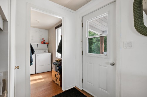 Dwelling - 215  - 217 Ch. Paquette, Mont-Tremblant, QC - Indoor Photo Showing Laundry Room