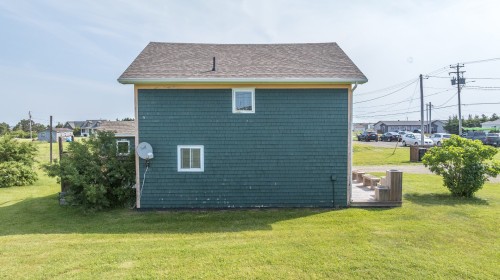 Exterior - 604 Ch. Des Caps, Les Îles-De-La-Madeleine, QC - Outdoor