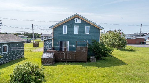 Back of Structure - 604 Ch. Des Caps, Les Îles-De-La-Madeleine, QC - Outdoor