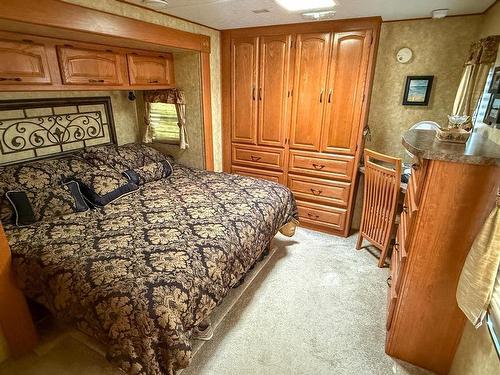 191 Father Moss Road, Sioux Narrows, ON - Indoor Photo Showing Bedroom