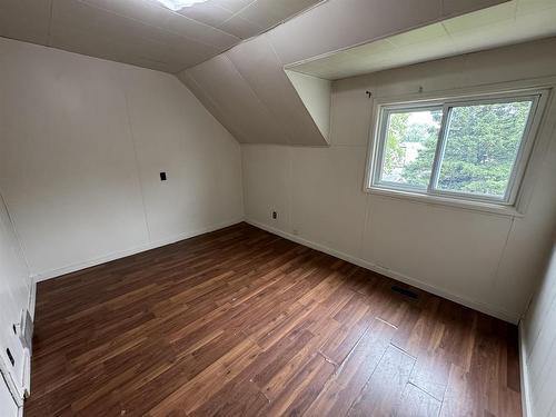 94 Empress Ave. S., Thunder Bay, ON - Indoor Photo Showing Other Room