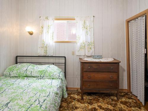 520 Mcpherson Street, Thunder Bay, ON - Indoor Photo Showing Bedroom
