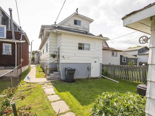 520 Mcpherson Street, Thunder Bay, ON - Outdoor