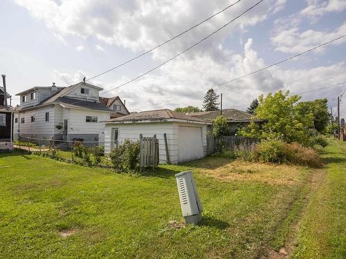 520 Mcpherson Street, Thunder Bay, ON - Outdoor
