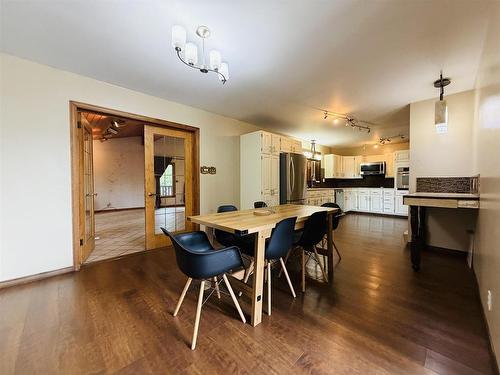 239 Memorial Avenue, Dryden, ON - Indoor