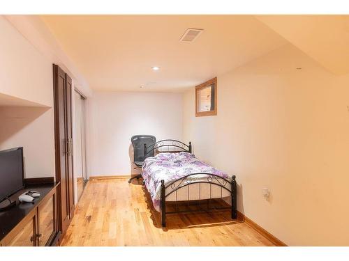 88 Carl Ave., Thunder Bay, ON - Indoor Photo Showing Bedroom