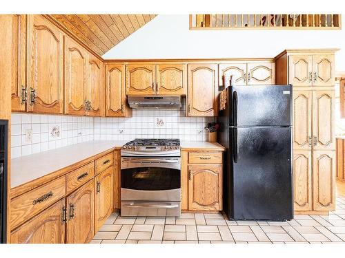 88 Carl Ave., Thunder Bay, ON - Indoor Photo Showing Kitchen