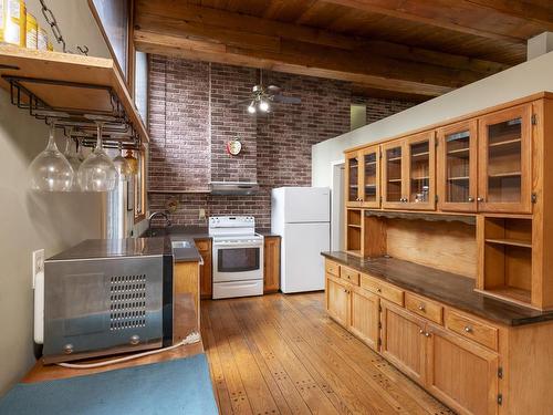 1439 Louis Street, Thunder Bay, ON - Indoor
