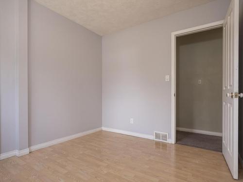 1439 Louis Street, Thunder Bay, ON - Indoor Photo Showing Other Room
