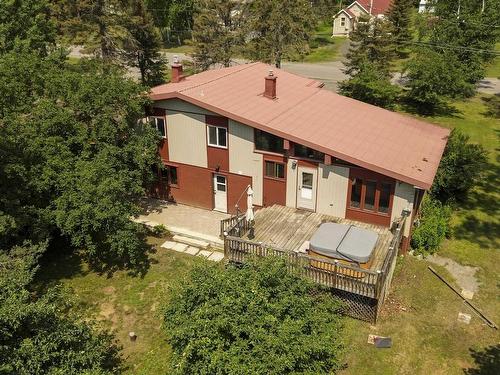 1439 Louis Street, Thunder Bay, ON - Outdoor