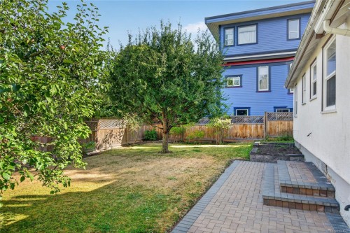 146 Medana St, Victoria, BC 