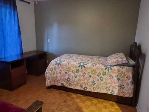 Chambre à coucher - 270 51E Rue O., Venise-En-Québec, QC 