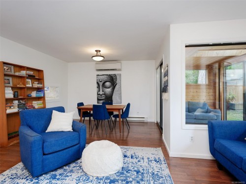 #9-1309 Mckenzie Ave, Saanich, BC 
