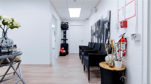 #3-601 Boleskine Rd, Saanich, BC 
