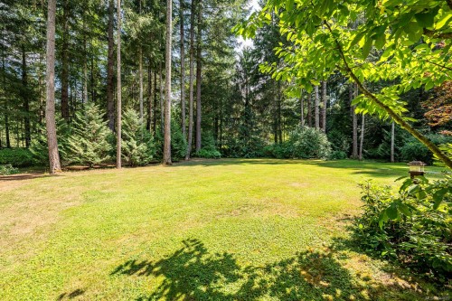 307 Bates Dr, Fanny Bay, BC 