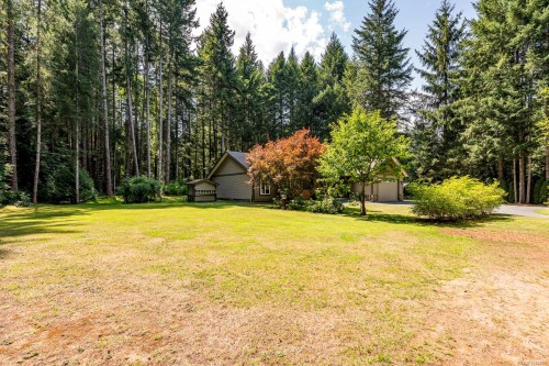 307 Bates Dr, Fanny Bay, BC 
