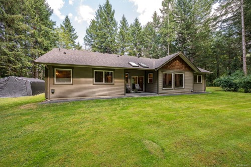 307 Bates Dr, Fanny Bay, BC 