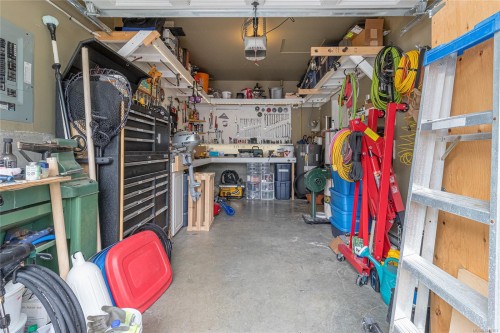 7972 Northview Dr, Crofton, BC 