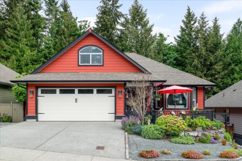 3319 Cook St, Chemainus, BC 