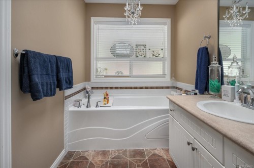 3319 Cook St, Chemainus, BC 