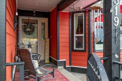 3319 Cook St, Chemainus, BC 