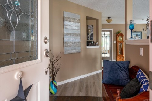 3319 Cook St, Chemainus, BC 