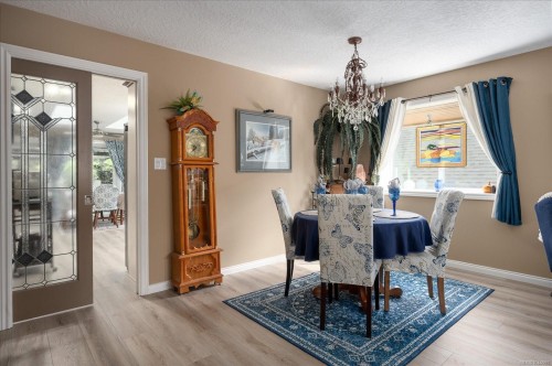 3319 Cook St, Chemainus, BC 