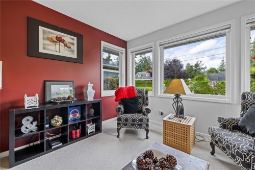 850 Ocean Pl, French Creek, BC 