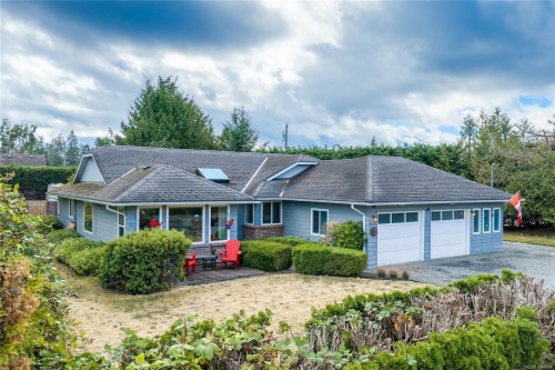 850 Ocean Pl, French Creek, BC 