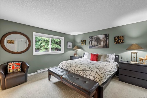 850 Ocean Pl, French Creek, BC 