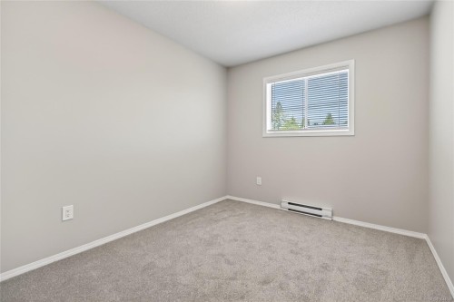 1377 Ocean View Ave, Comox, BC 