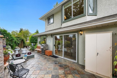 #1-10001 Fifth St, Sidney, BC - Outdoor With Exterior