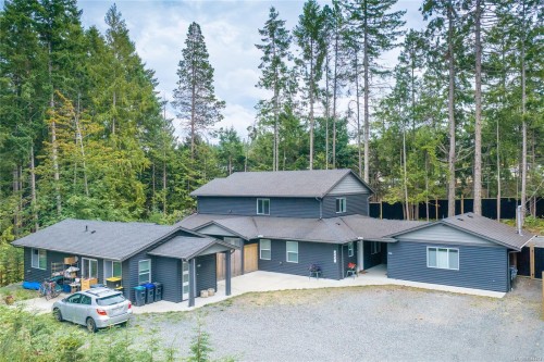 242 Sunningdale Rd East, Qualicum Beach, BC 