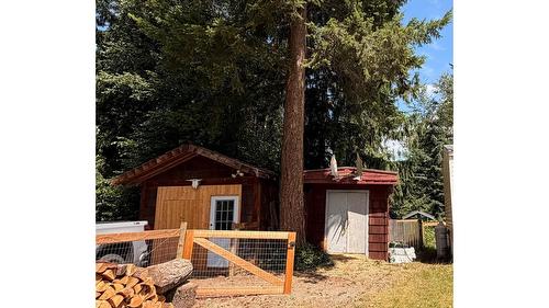 1070 Scott Drive, Clearwater, BC 