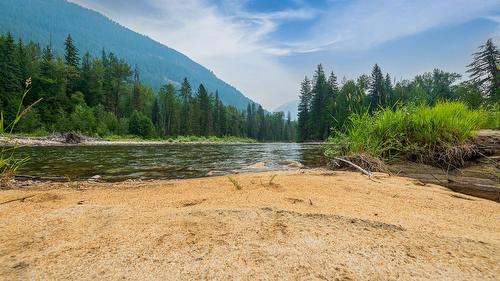 Upper Passmore Rd Road, Passmore, BC 