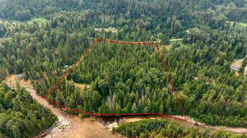 Upper Passmore Rd Road, Passmore, BC 