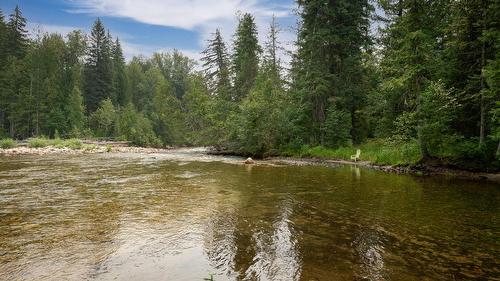 Upper Passmore Rd Road, Passmore, BC 