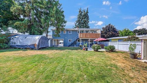 1045 Mitchell Road, Kelowna, BC - Outdoor