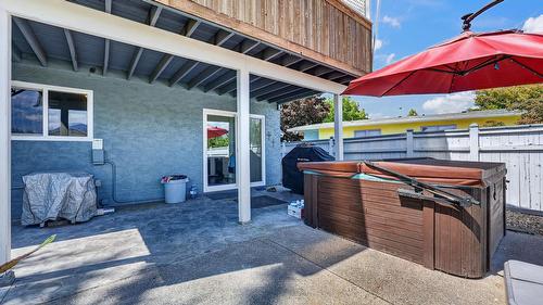 1045 Mitchell Road, Kelowna, BC - Outdoor With Deck Patio Veranda With Exterior