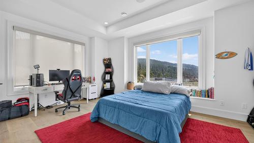 1610 Granite Road, Lake Country, BC - Indoor Photo Showing Bedroom