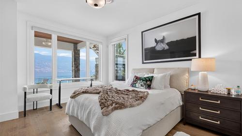 1610 Granite Road, Lake Country, BC - Indoor Photo Showing Bedroom