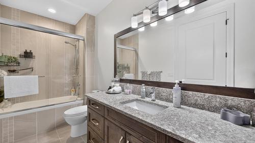 1610 Granite Road, Lake Country, BC - Indoor Photo Showing Bathroom