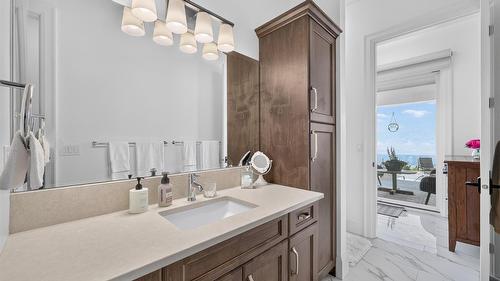 1610 Granite Road, Lake Country, BC - Indoor Photo Showing Bathroom
