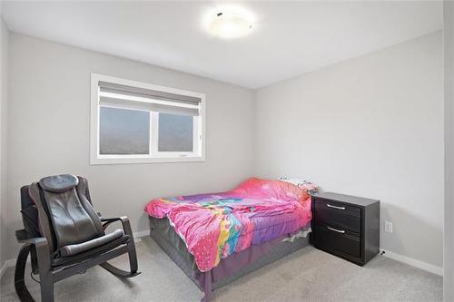 15 Orion Cr, Winnipeg, MB - Indoor Photo Showing Bedroom