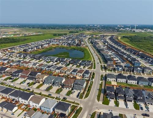 15 Orion Cr, Winnipeg, MB - Outdoor With View
