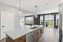 15 Orion Cr, Winnipeg, MB  - Indoor Photo Showing Kitchen With Double Sink With Upgraded Kitchen 