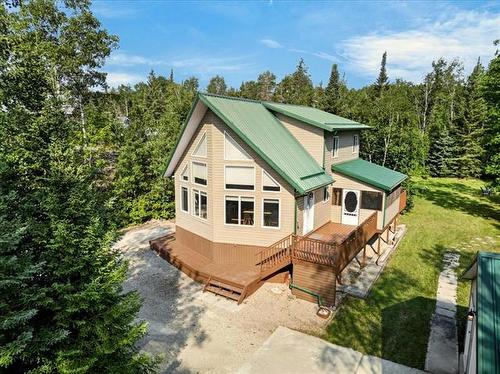 30 Whippoorwill Trl, Lac Du Bonnet, MB - Outdoor With Deck Patio Veranda