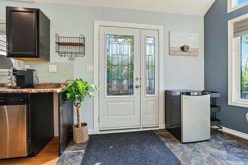 30 Whippoorwill Trl, Lac Du Bonnet, MB - Indoor